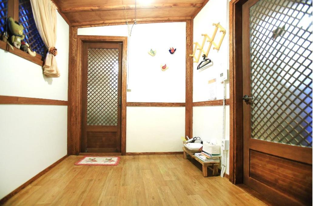 Mongyouhwawon Guesthouse Jeonju Bagian luar foto